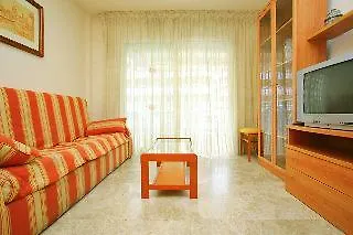 Rentalmar Ventura And Village Park Families Only 萨洛 西班牙